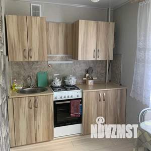 1-к квартира, посуточно, 33м2, 3/6 этаж